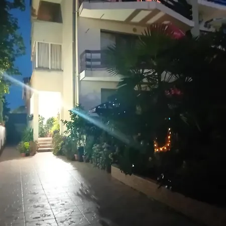 Urdoviza Guest house 3*